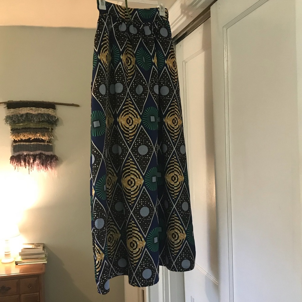 High-waisted Maxi Skirt